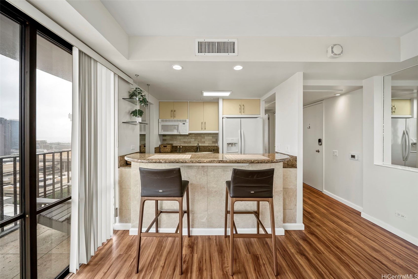 225 Queen Street 26D