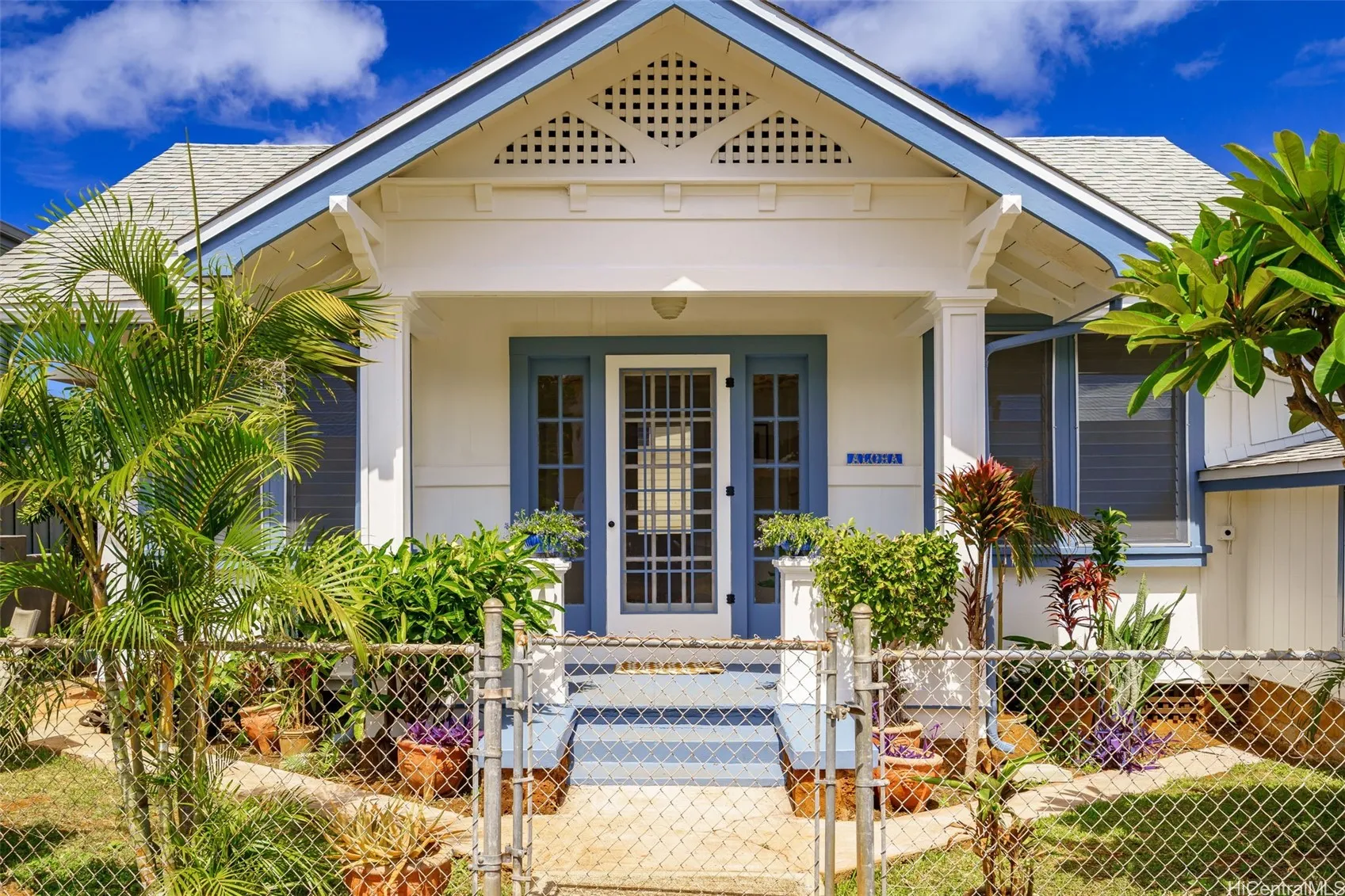 Honolulu, Hawaii 96815, United States, 3 Bedrooms Bedrooms, ,1 BathroomBathrooms,Residential,Active,153895