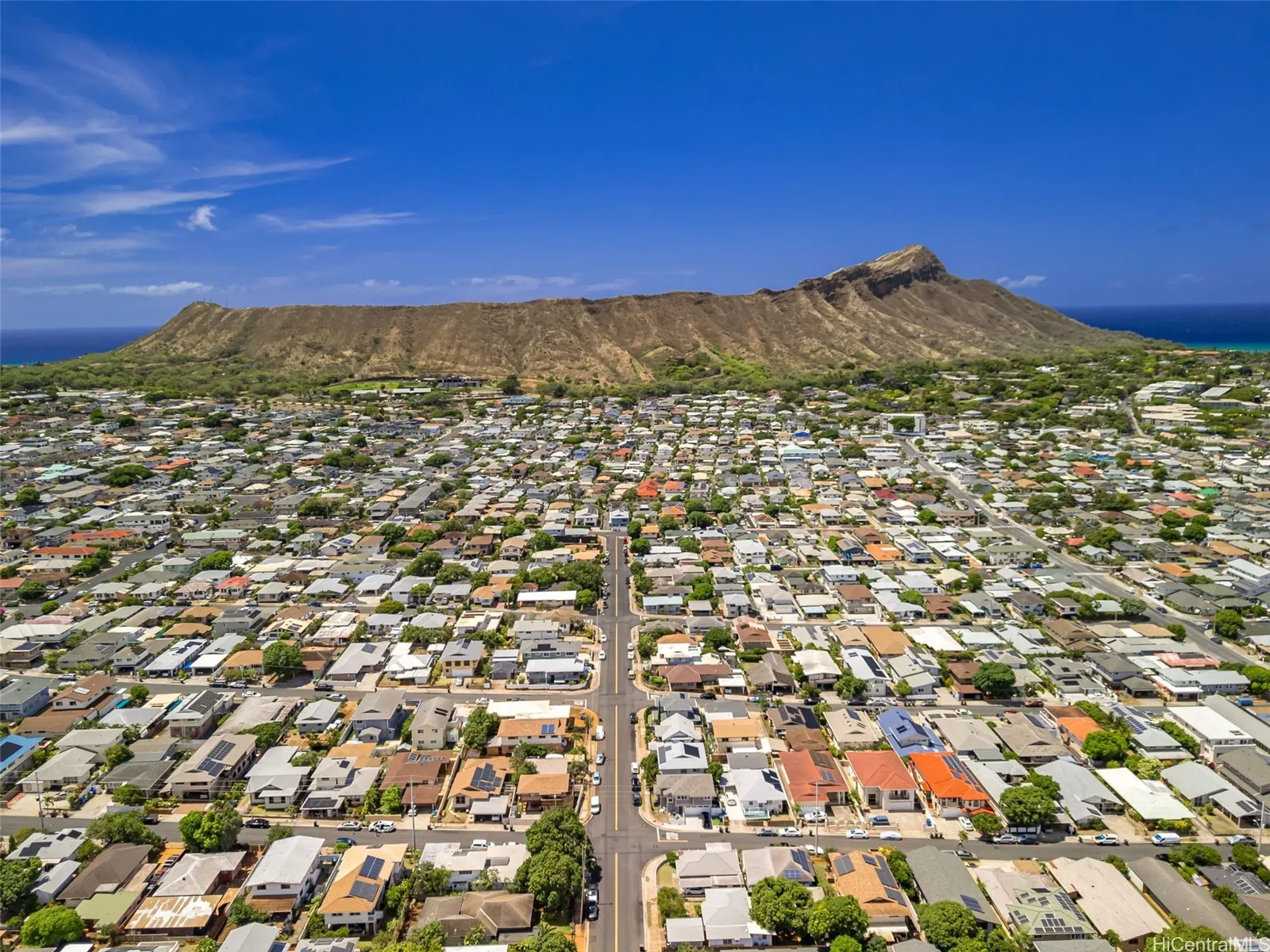 Honolulu, Hawaii 96815, United States, 3 Bedrooms Bedrooms, ,1 BathroomBathrooms,Residential,Active,153895