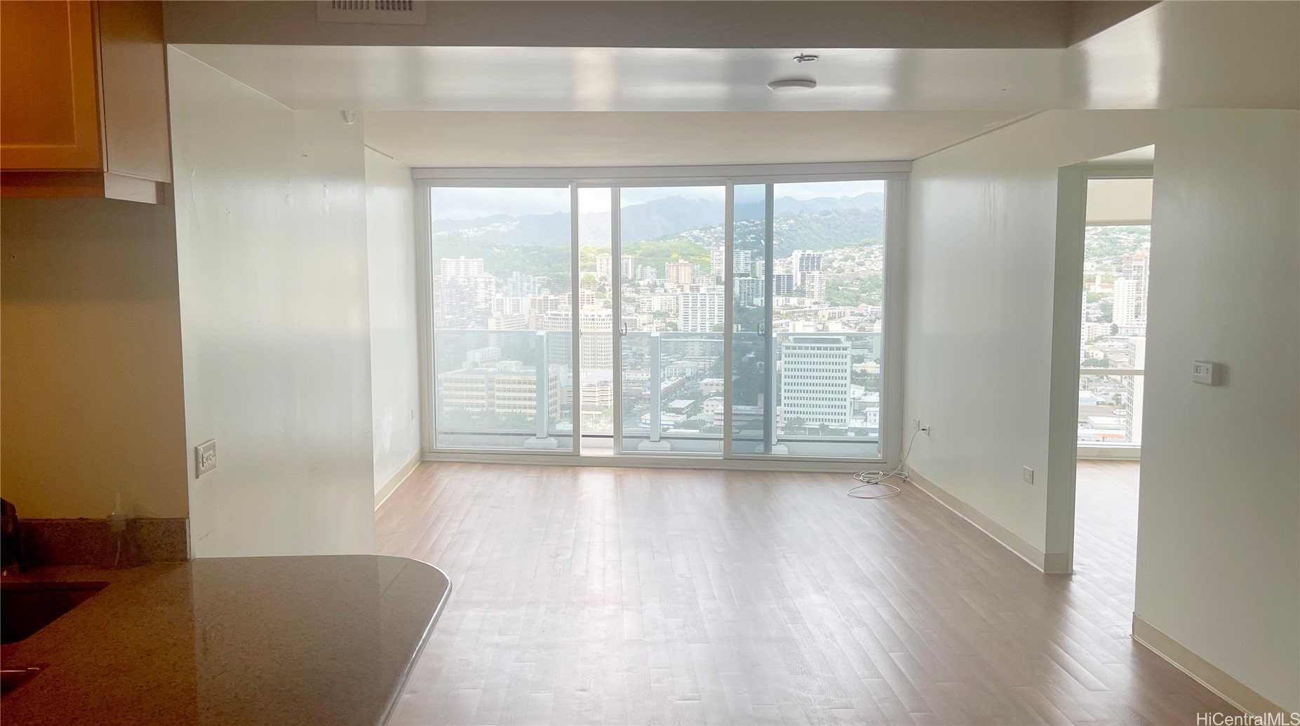 1296 Kapiolani Boulevard II3302