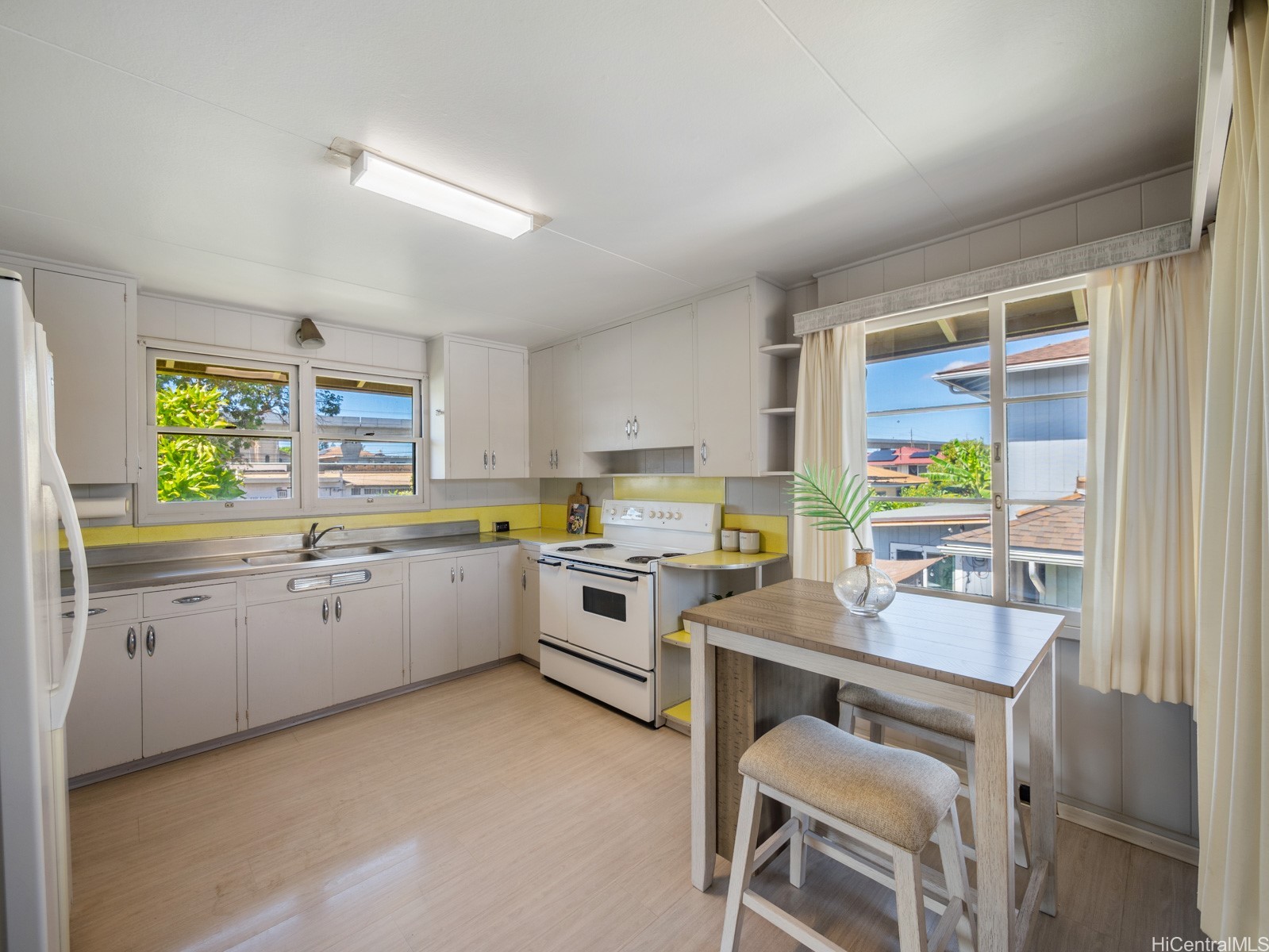 94-236 Hanawai Circle