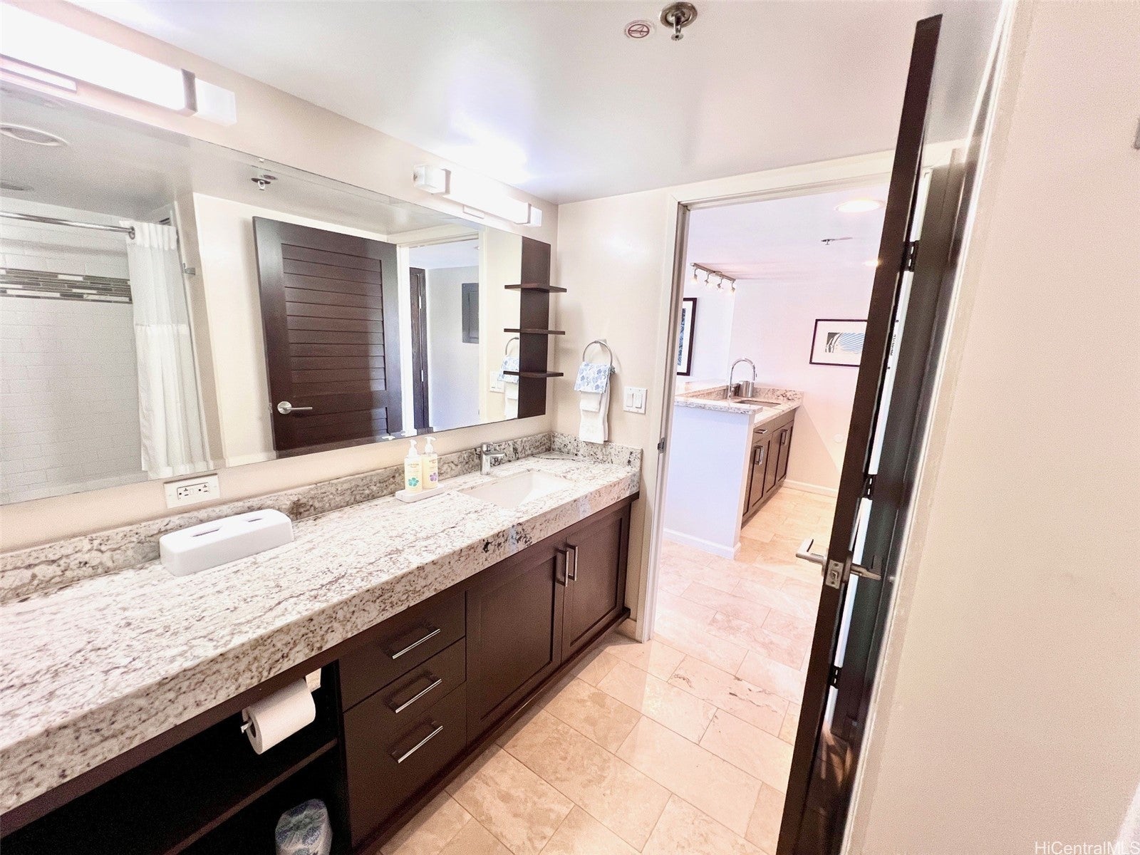 1777 Ala Moana Boulevard 2403