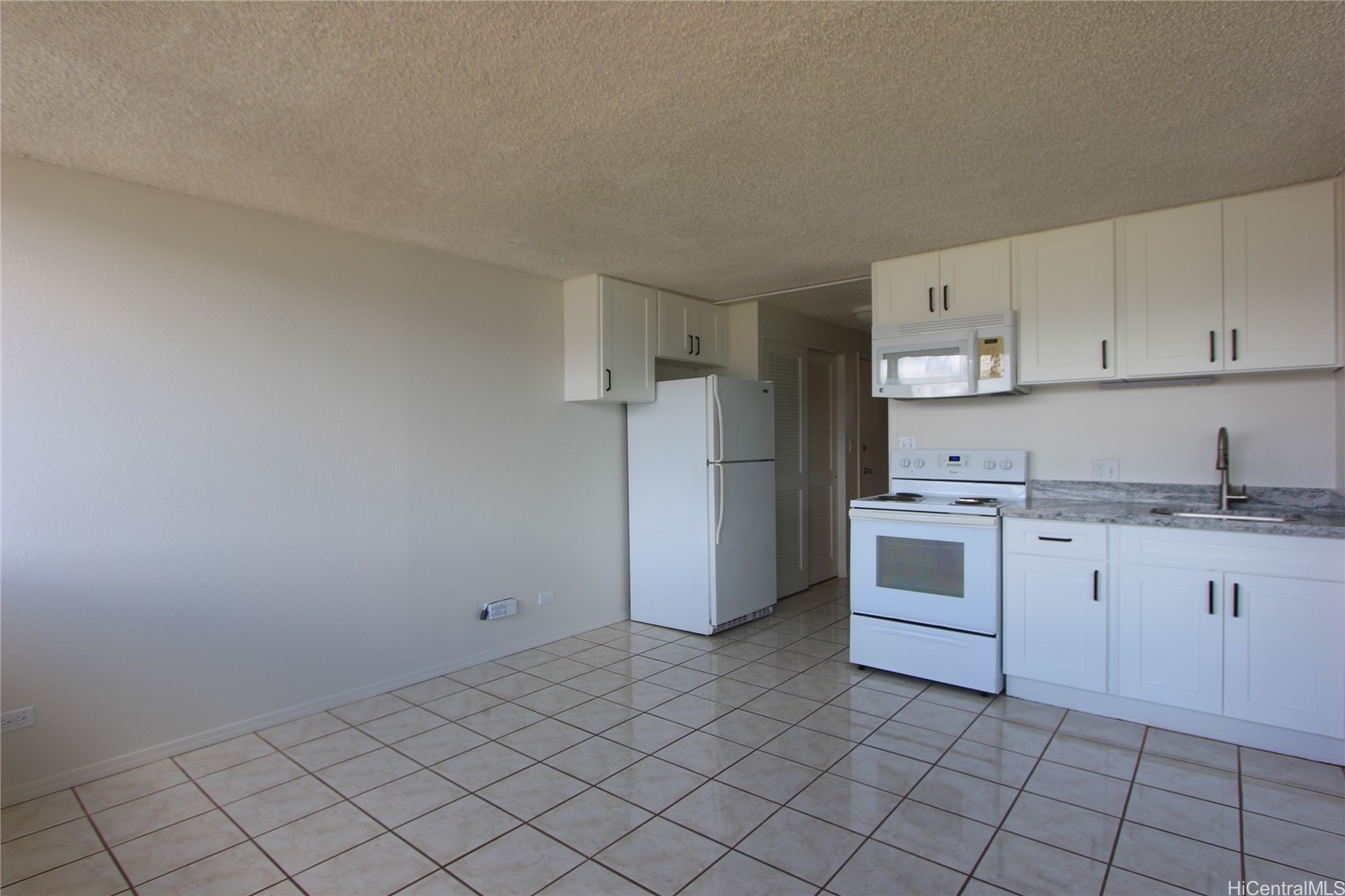 2211 Ala Wai Boulevard 2812