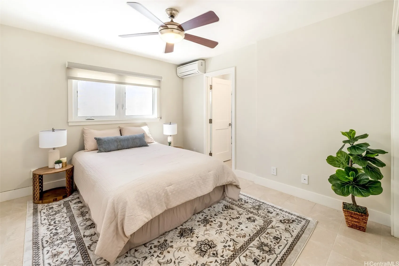 Honolulu, Hawaii 96825, United States, 5 Bedrooms Bedrooms, ,6 BathroomsBathrooms,Residential,Active,128997