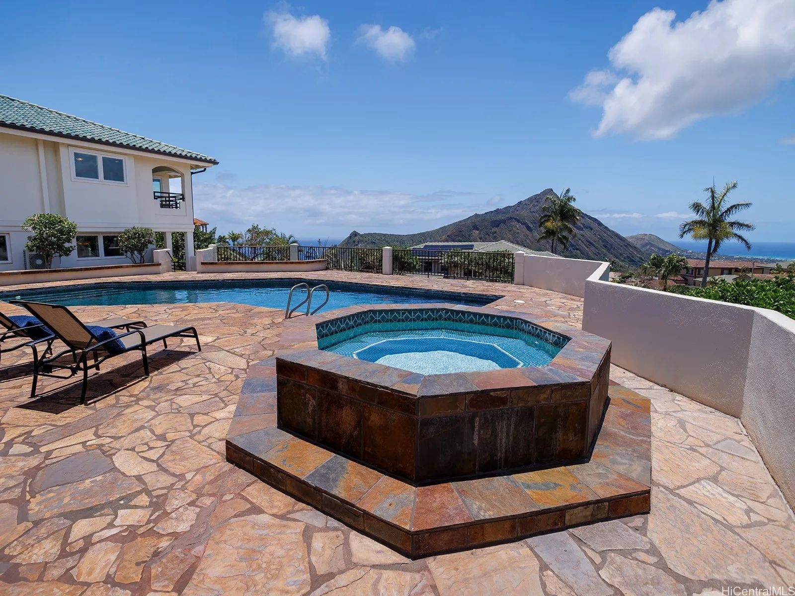 Honolulu, Hawaii 96825, United States, 5 Bedrooms Bedrooms, ,6 BathroomsBathrooms,Residential,Active,128997