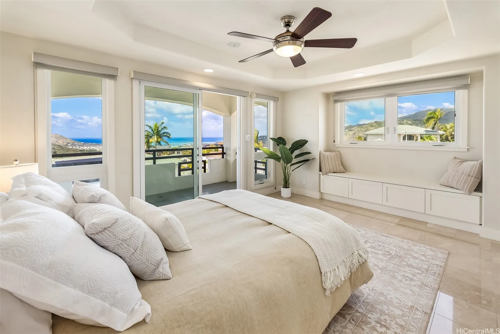 Honolulu, Hawaii 96825, United States, 5 Bedrooms Bedrooms, ,6 BathroomsBathrooms,Residential,Active,128997