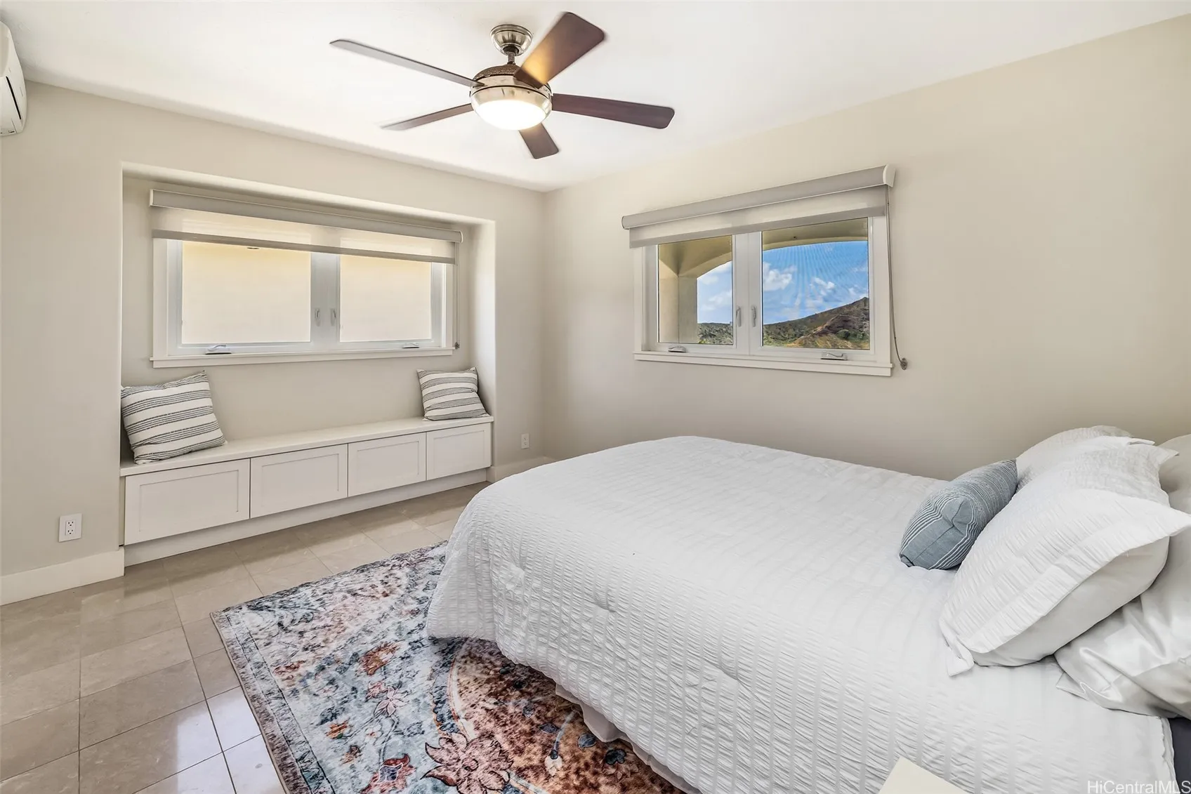 Honolulu, Hawaii 96825, United States, 5 Bedrooms Bedrooms, ,6 BathroomsBathrooms,Residential,Active,128997