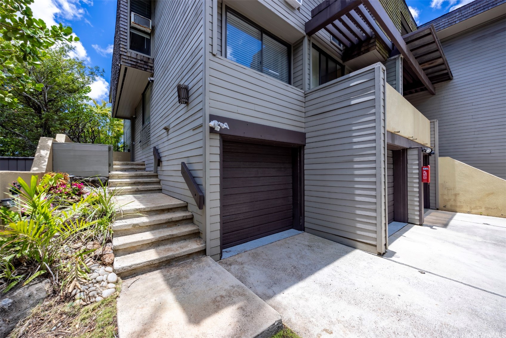 Napua Point Condominium
