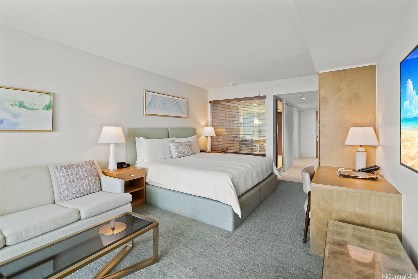 383 Kalaimoku Street E1803