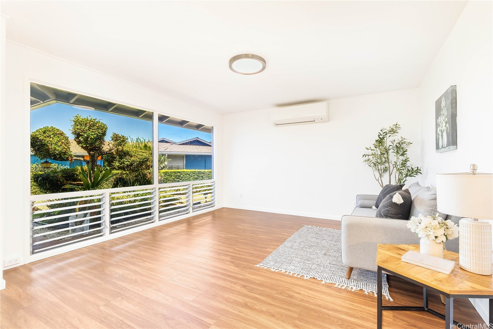 98-042 Puaalii Way