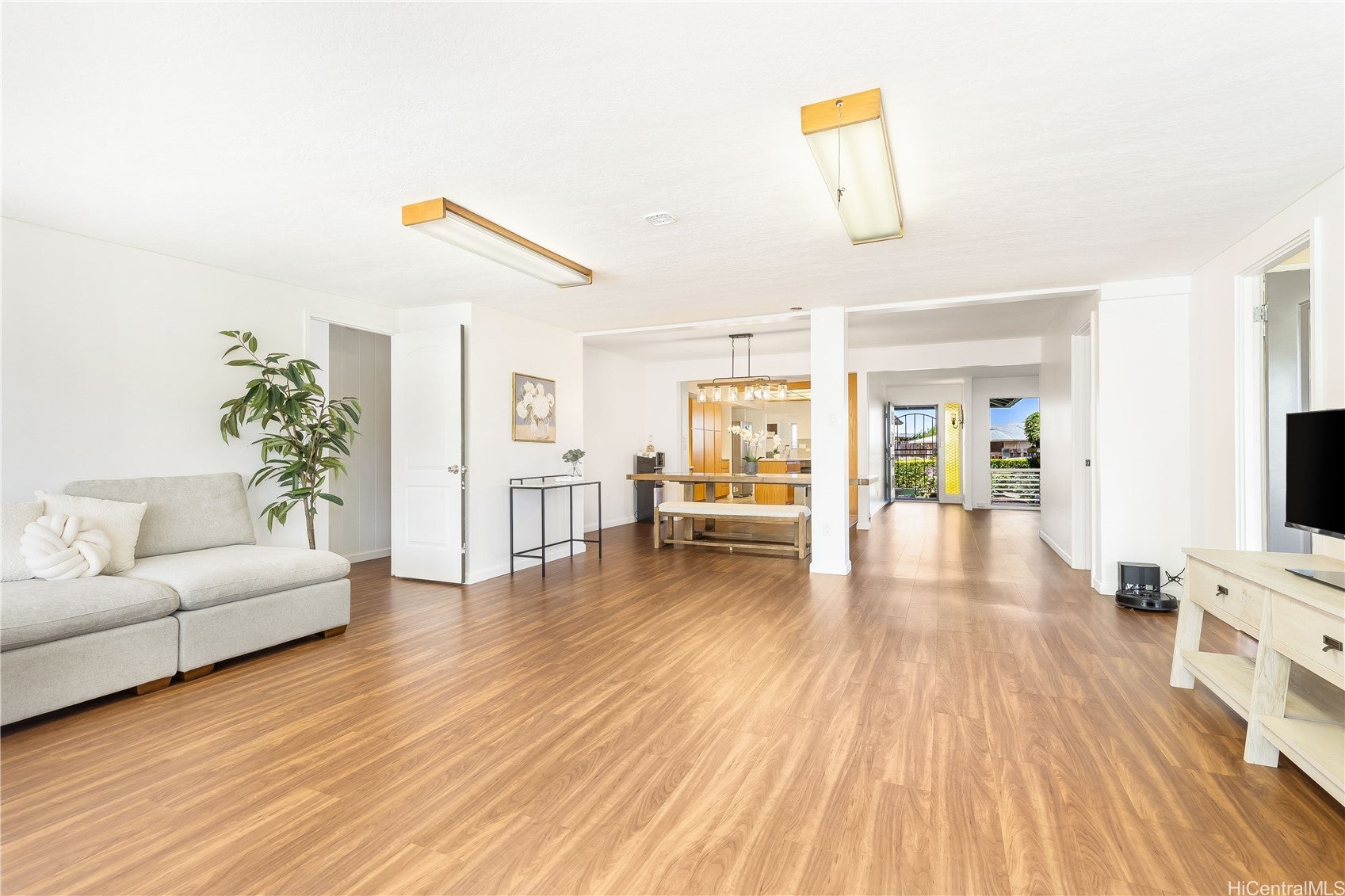 98-042 Puaalii Way