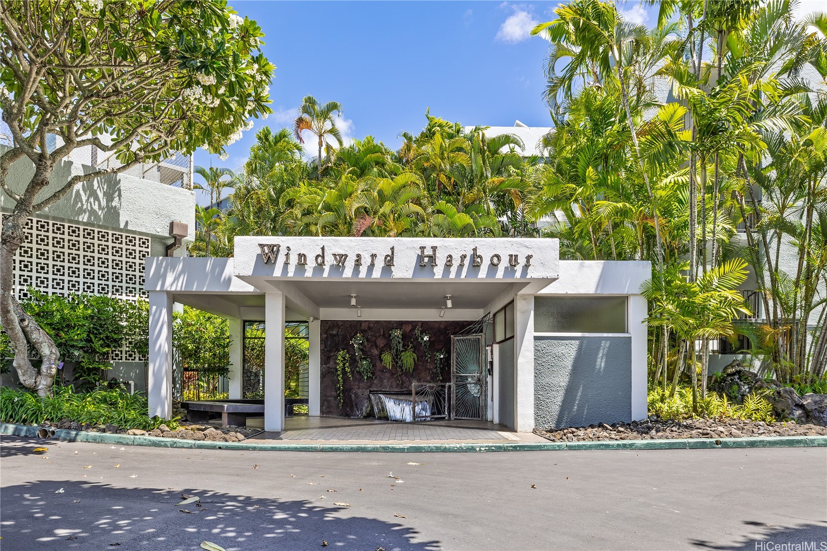 Windward Harbour Condominium