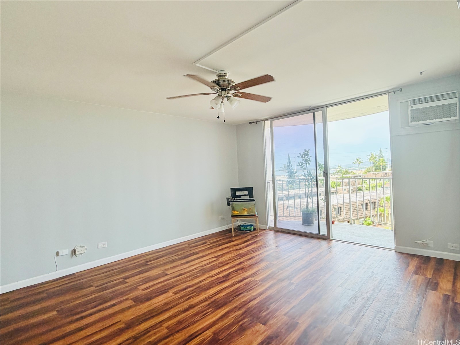 98-1038 Moanalua Road 7-803