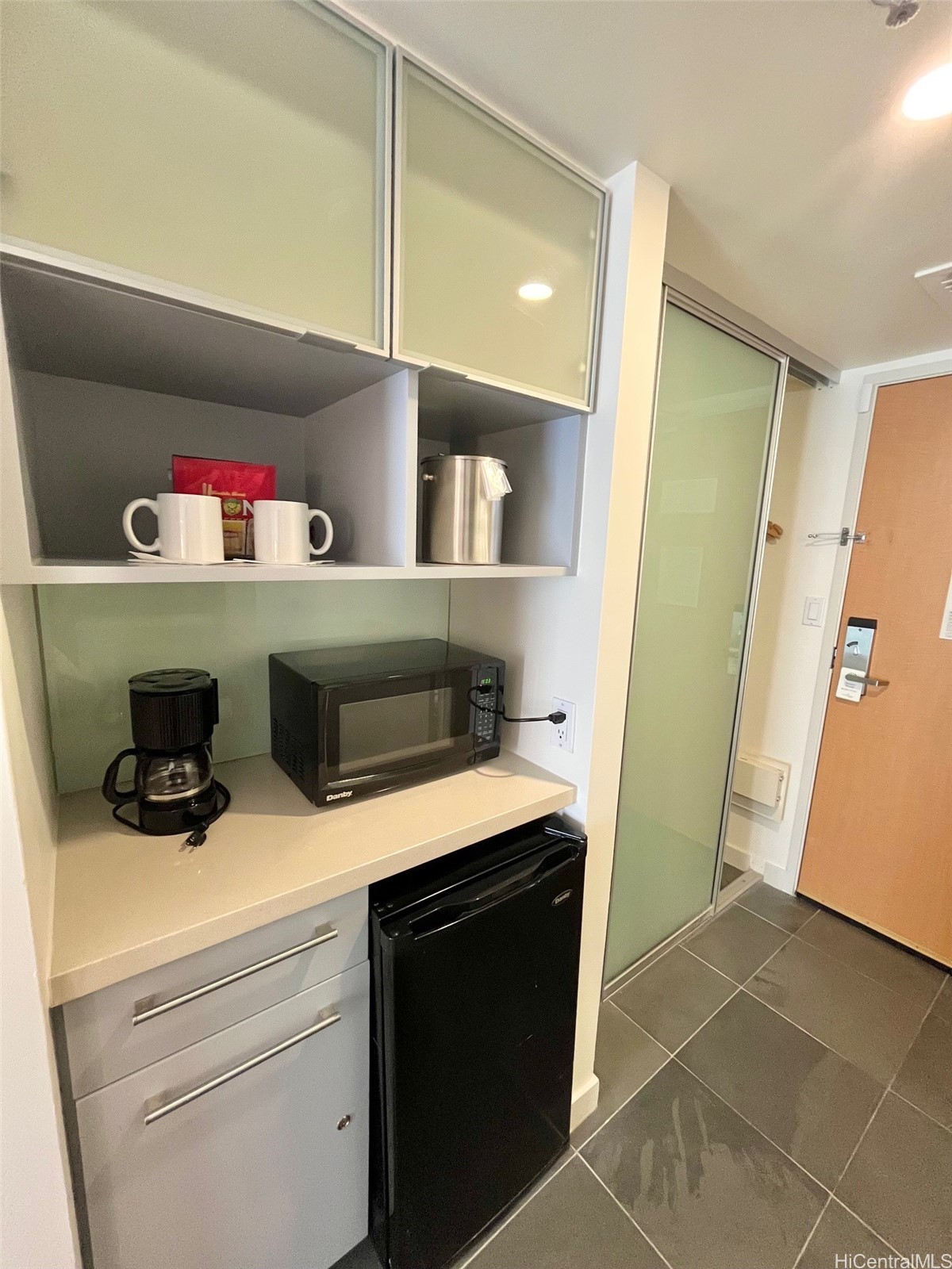 410 Atkinson Drive 1258