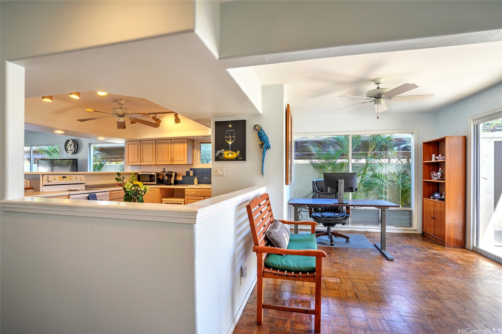 215 Kawaihae Street F1