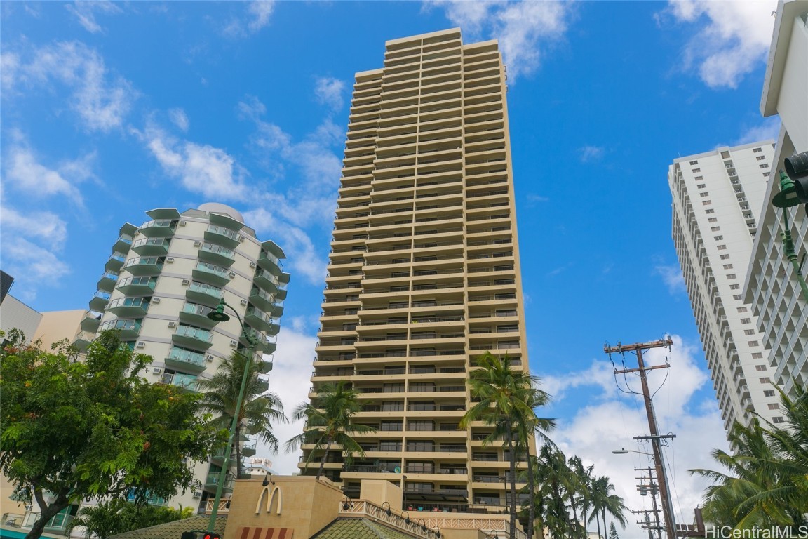 2470 Kalakaua Avenue 2804