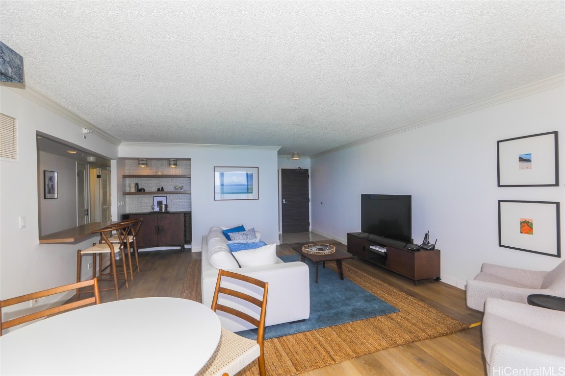 2470 Kalakaua Avenue 2804
