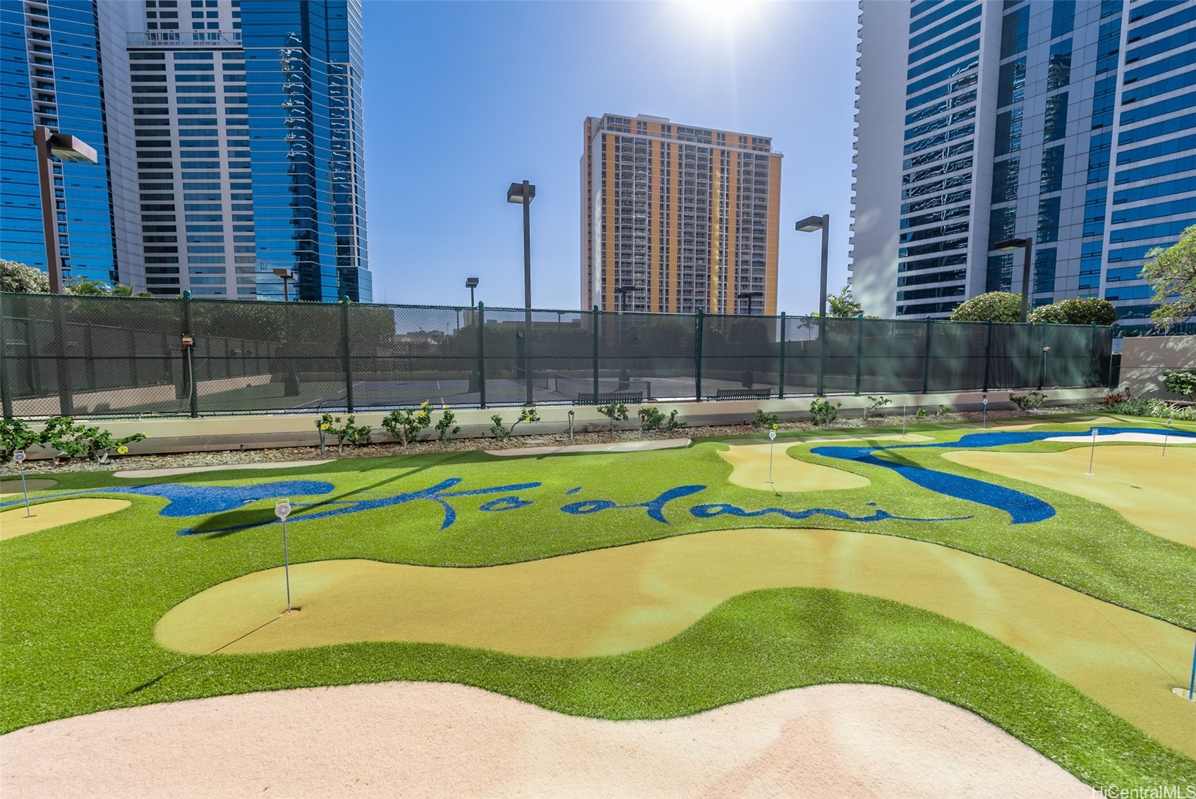 1177 Queen Street 1708