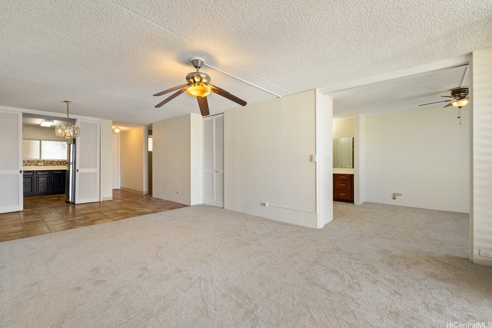 469 Ena Road 2611