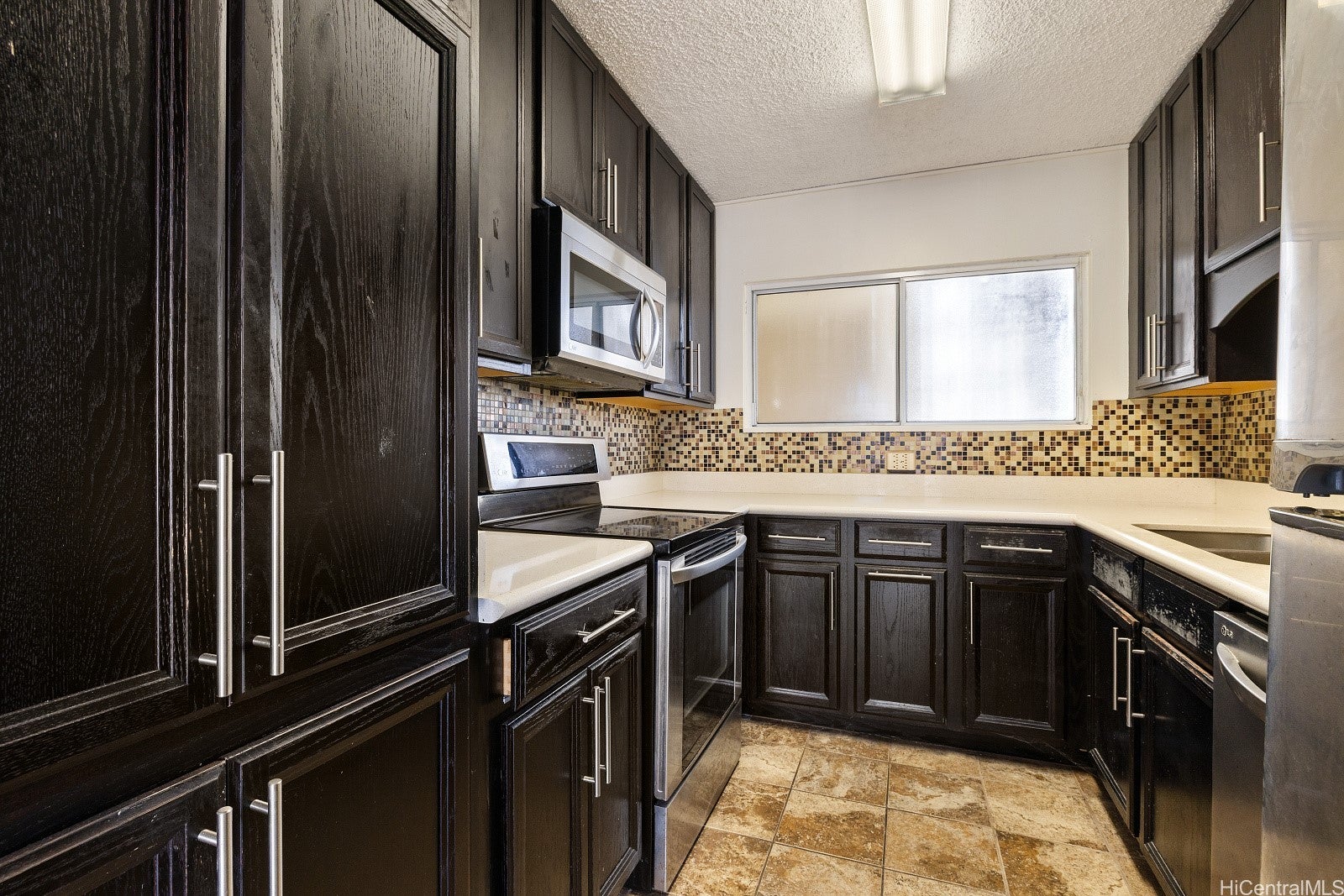 469 Ena Road 2611