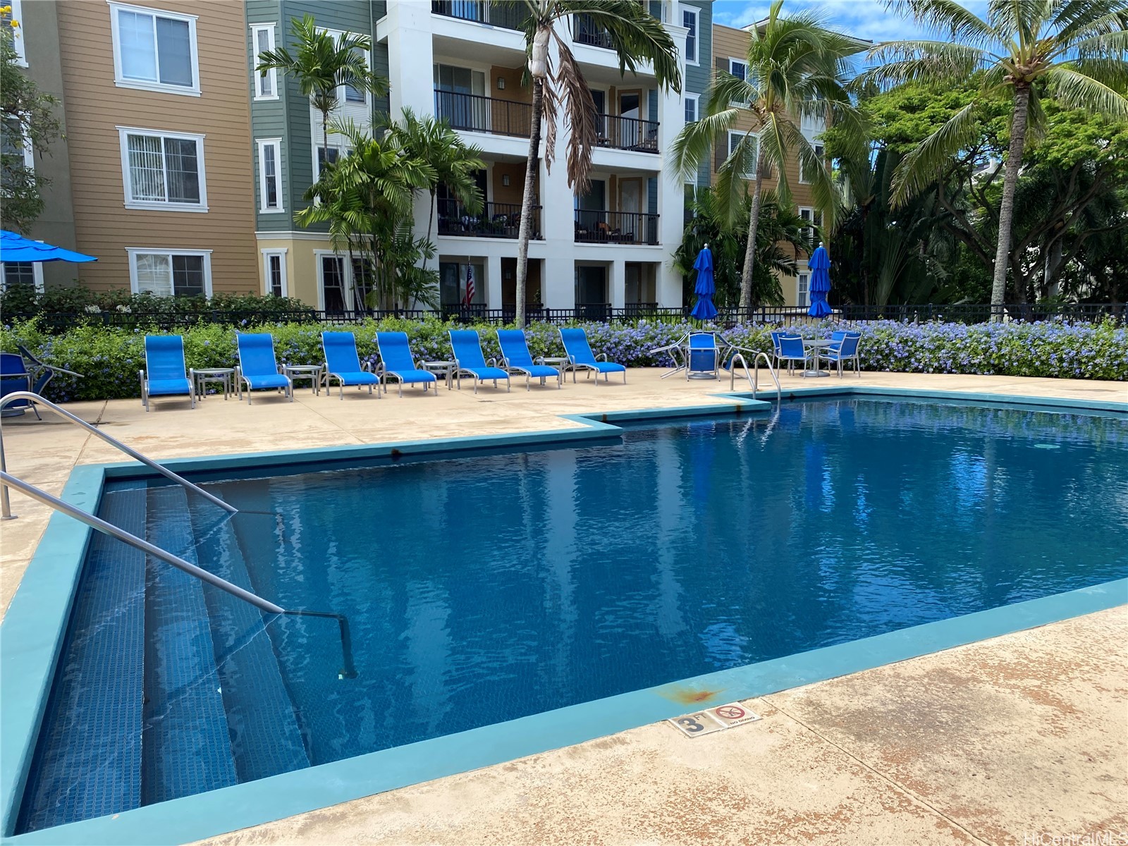 Colony At The Peninsula Residential Lease
