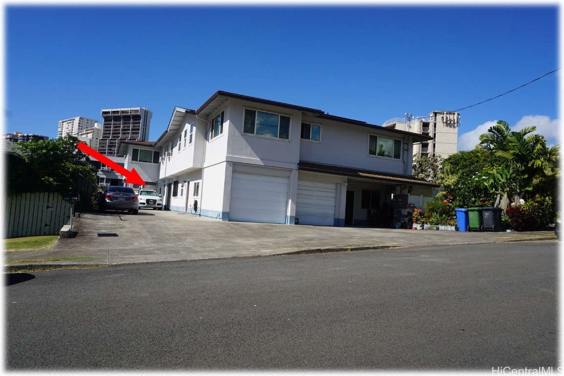 Honolulu Duplex