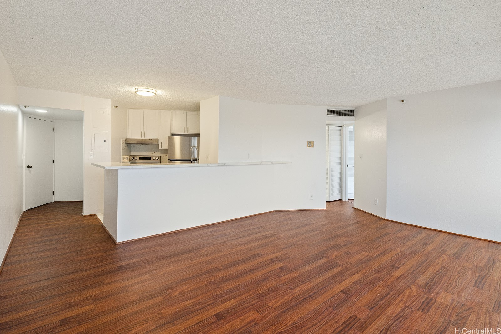 1088 Bishop Street 2906