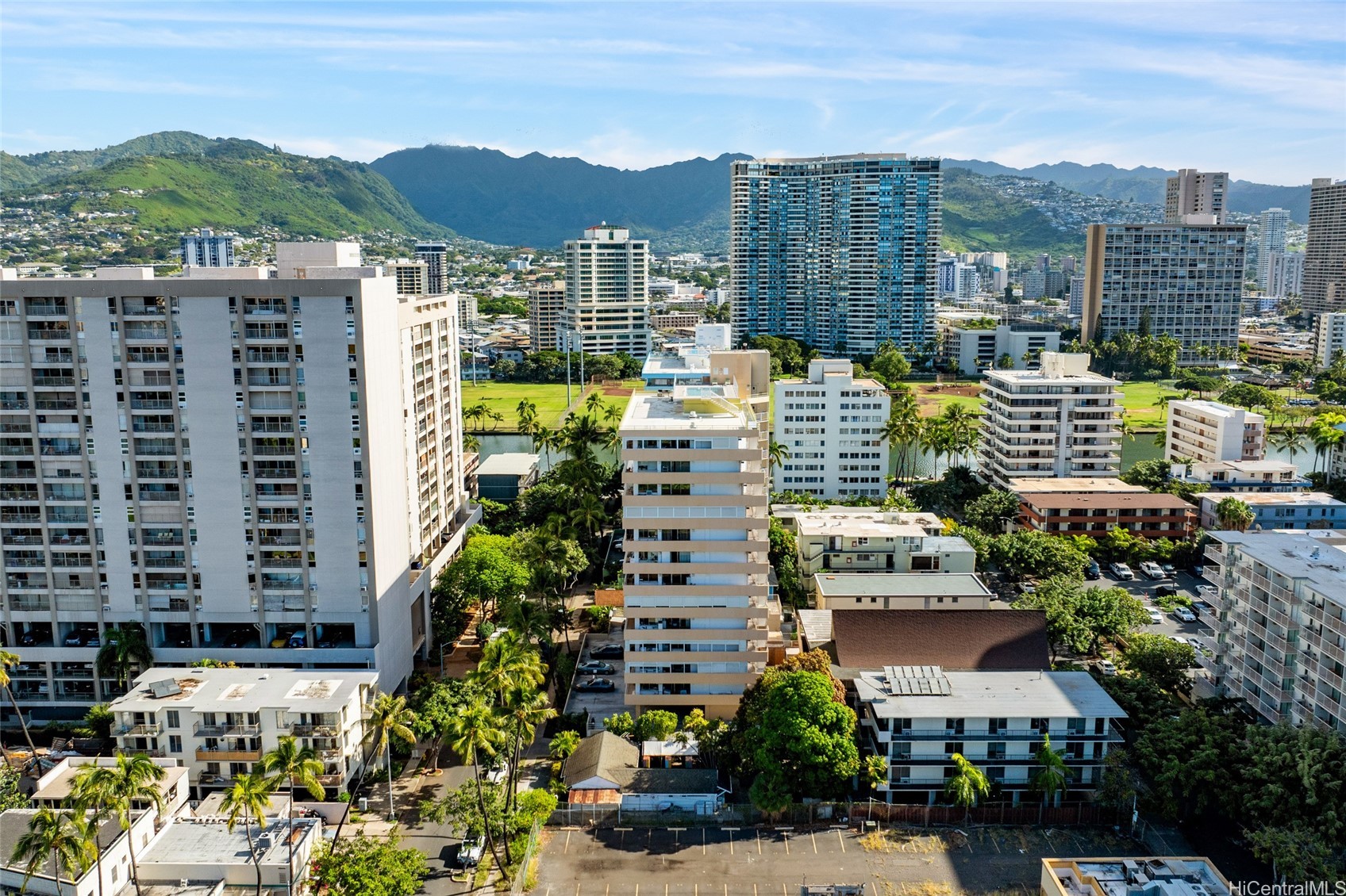 Oahu Surf 1 Condominium