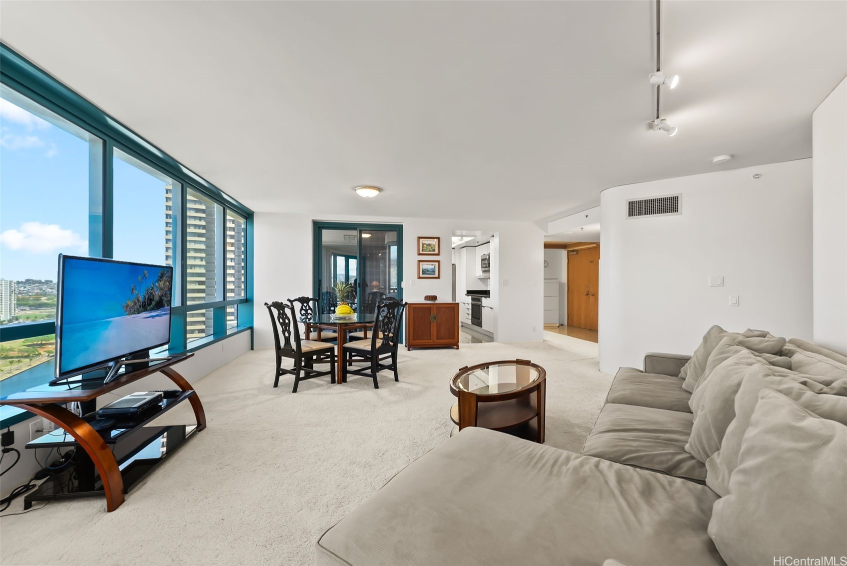 1888 Kalakaua Avenue 2502