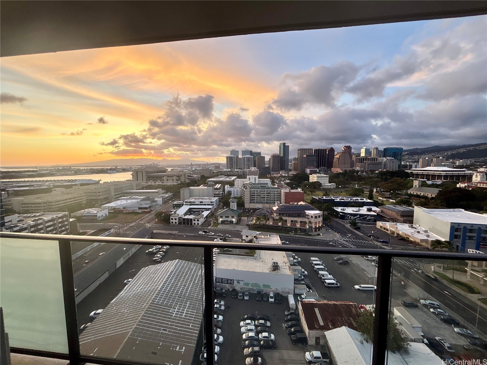 Ililani Condominium