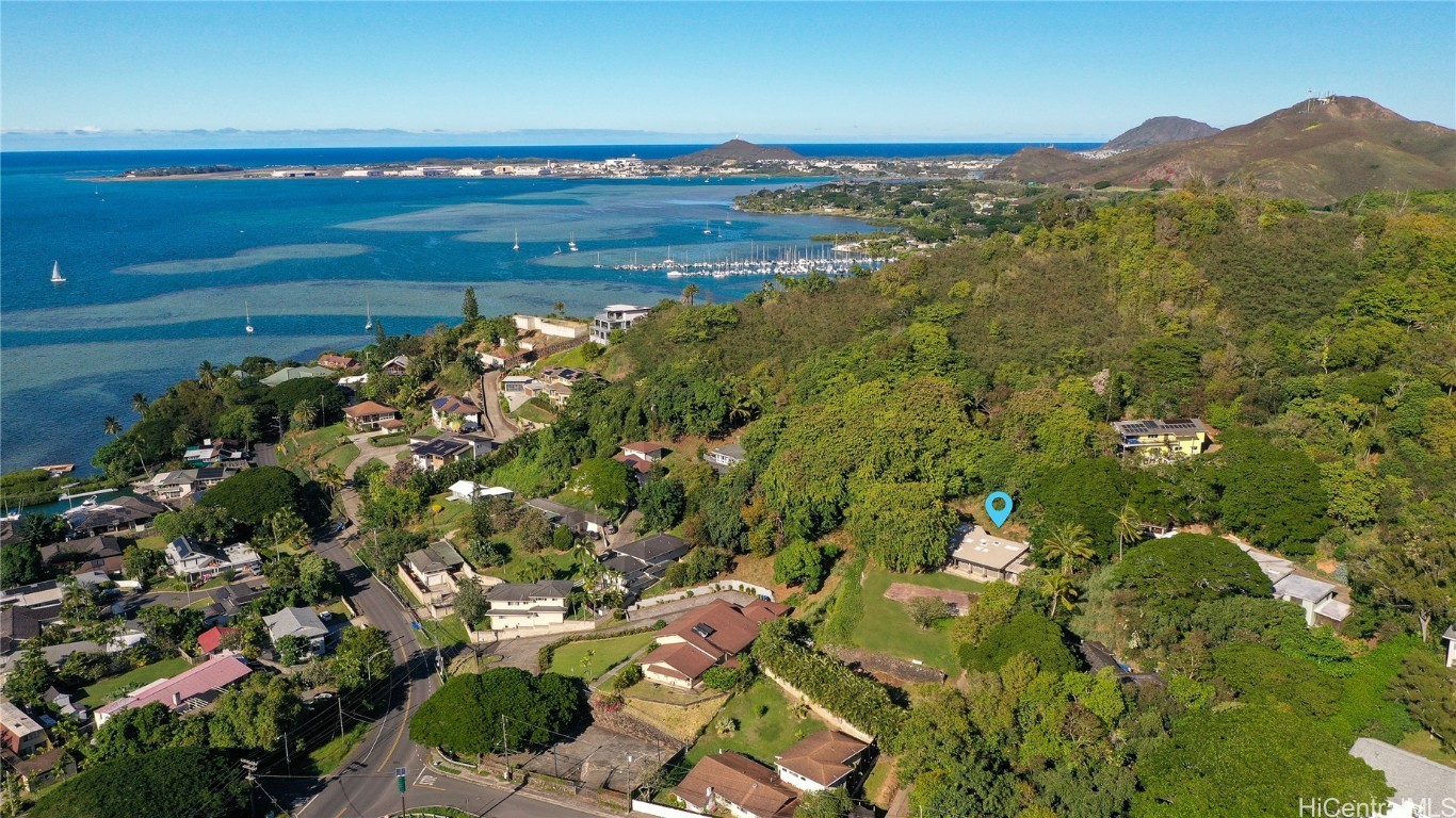 44-122 Ikeanani Drive