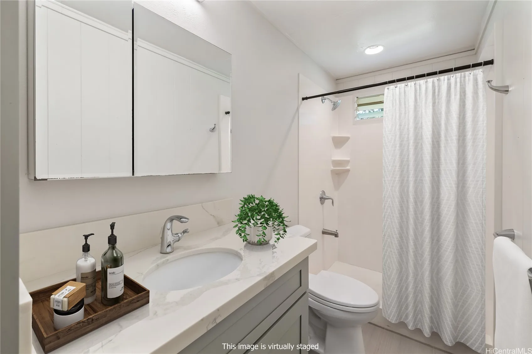 Honolulu, Hawaii 96817, United States, 5 Bedrooms Bedrooms, ,4 BathroomsBathrooms,Residential,Active,109913