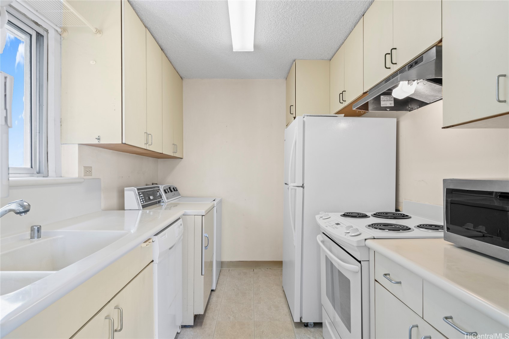 1111 Wilder Avenue 9B