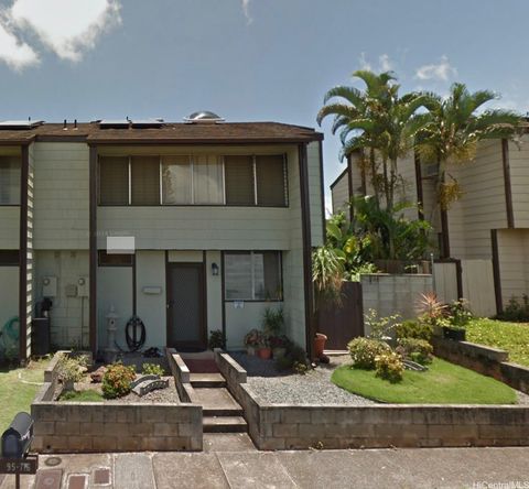 95-716 Kahikinui Place Mililani HI 96789