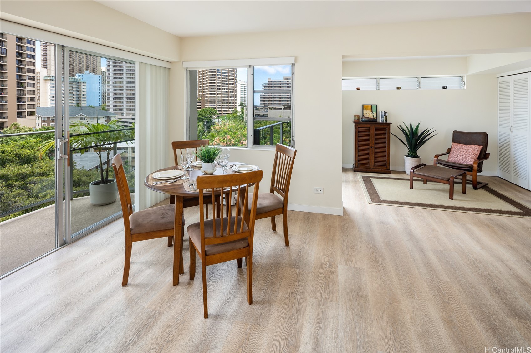 1645 Ala Wai Boulevard 703