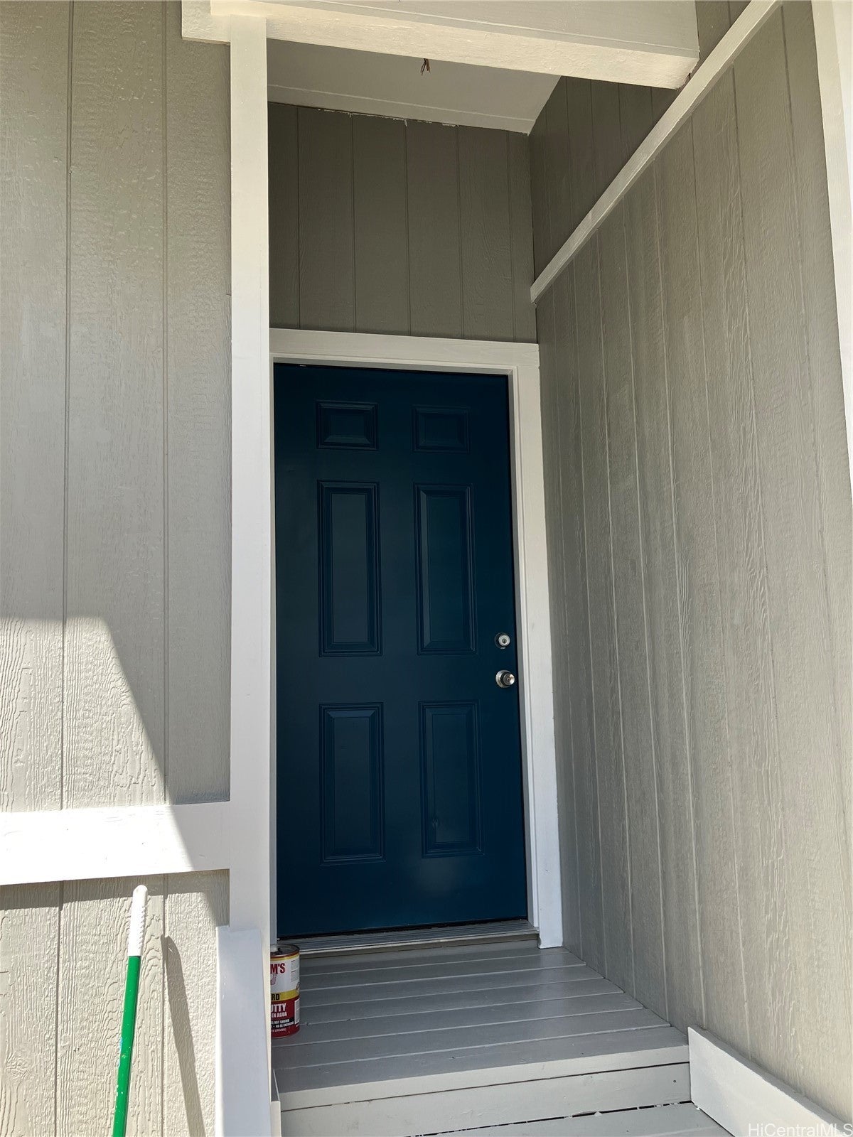 1713 Mutual Lane