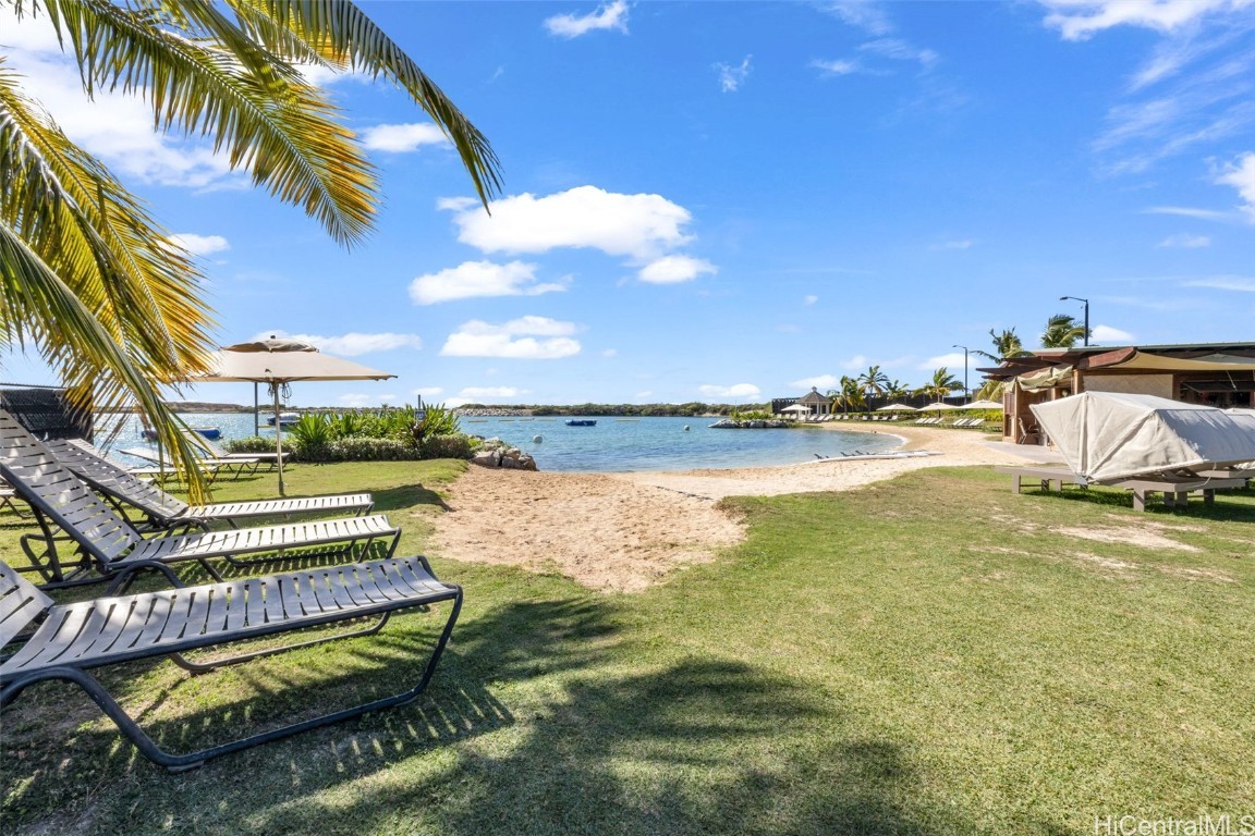 Lei Pauku At Hoakalei Condominium