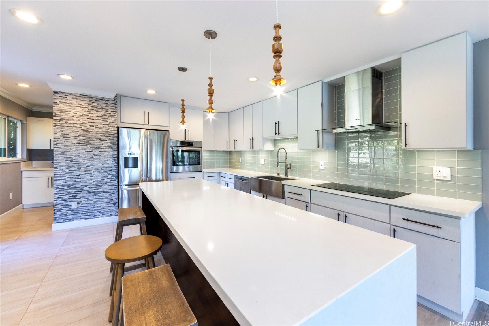 2755 Kalawao Street 36