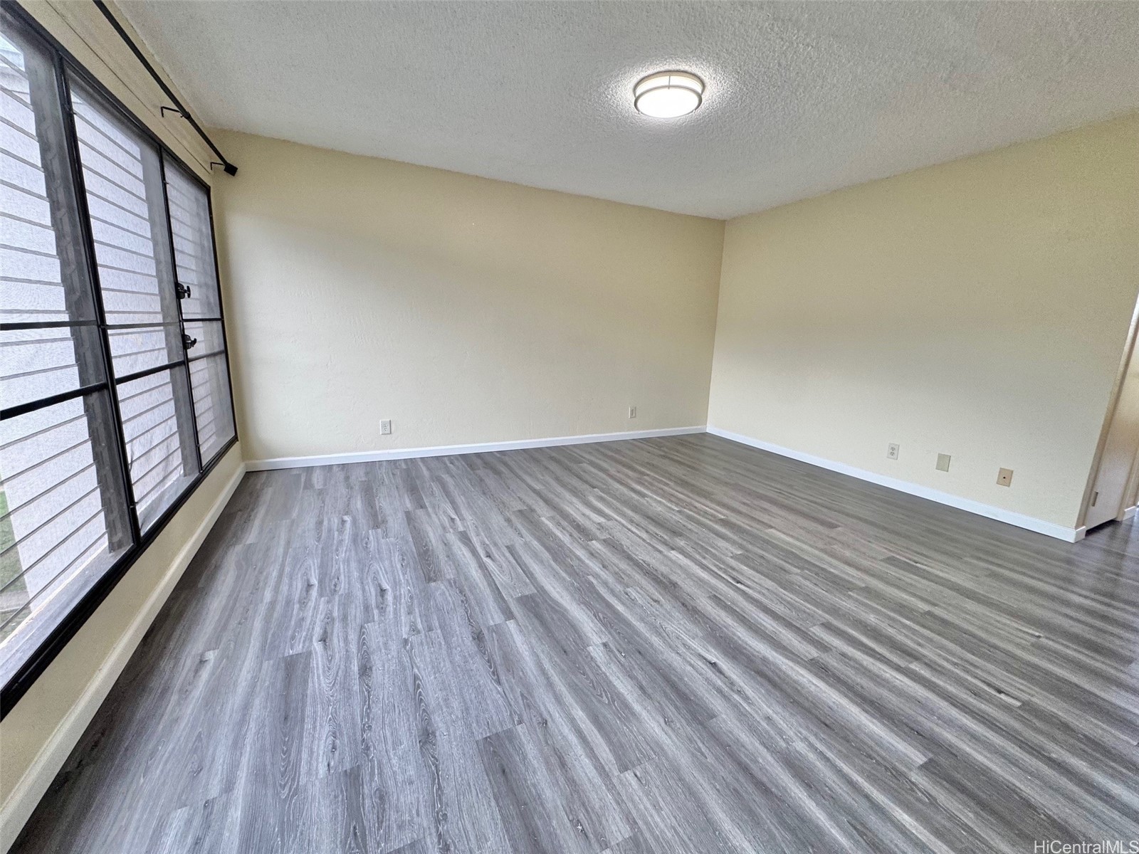 87-118 Helelua Street B305