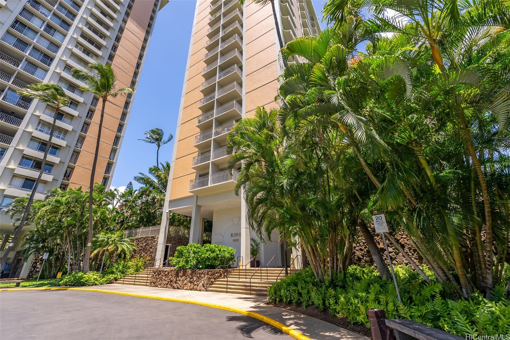 Queen Emma Gardens Condominium