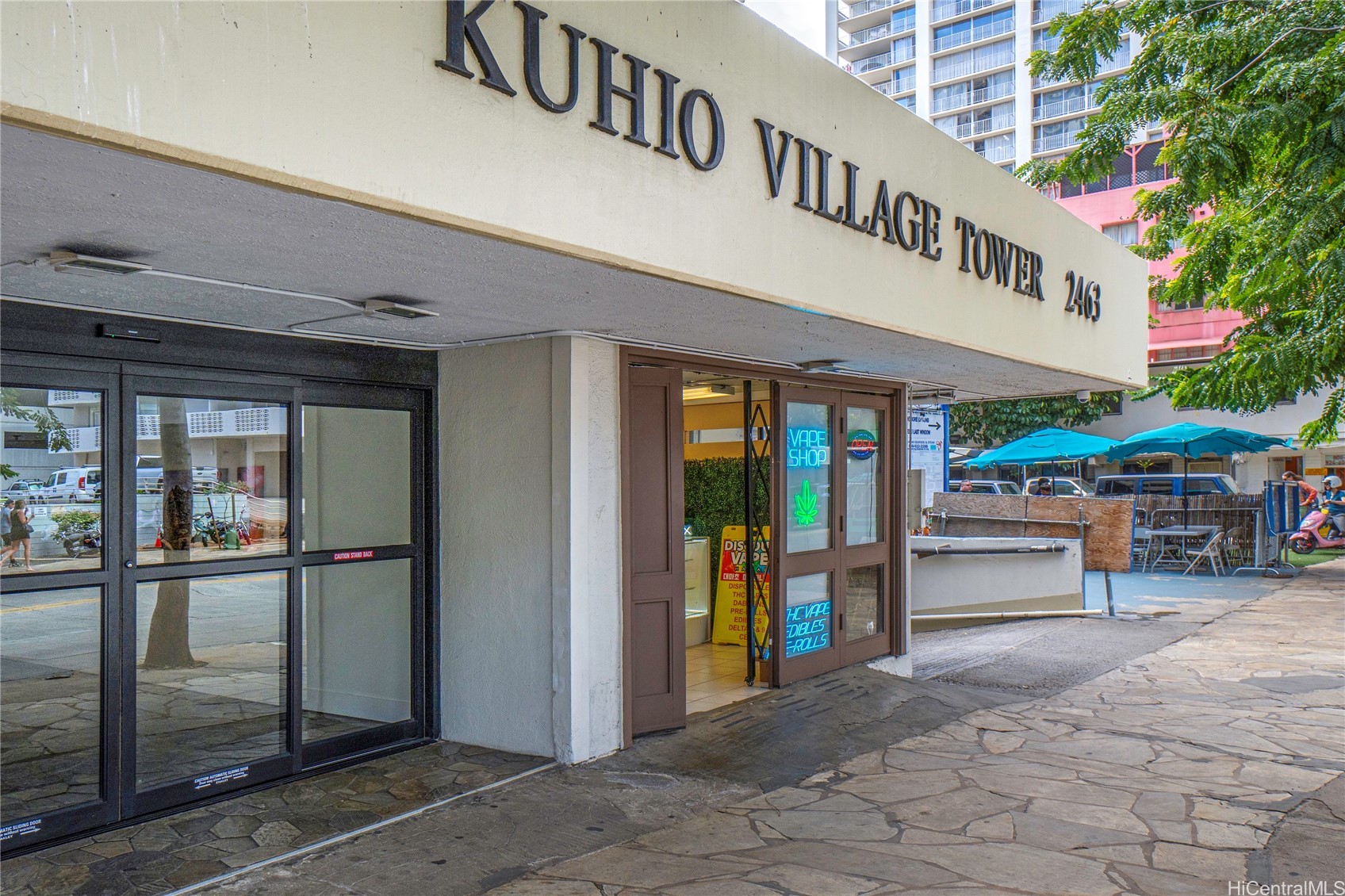 2463 Kuhio Avenue 1106