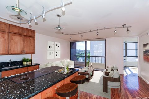 320 Liliuokalani Avenue 702 Honolulu HI 96815