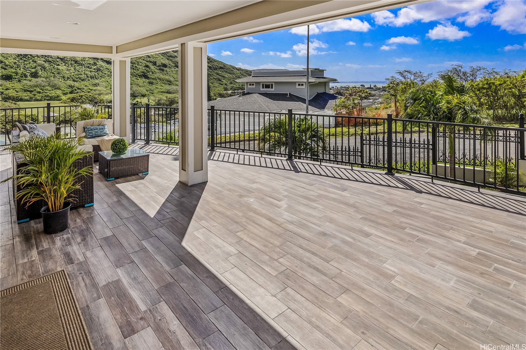 597 and 597 A Papahehi Place