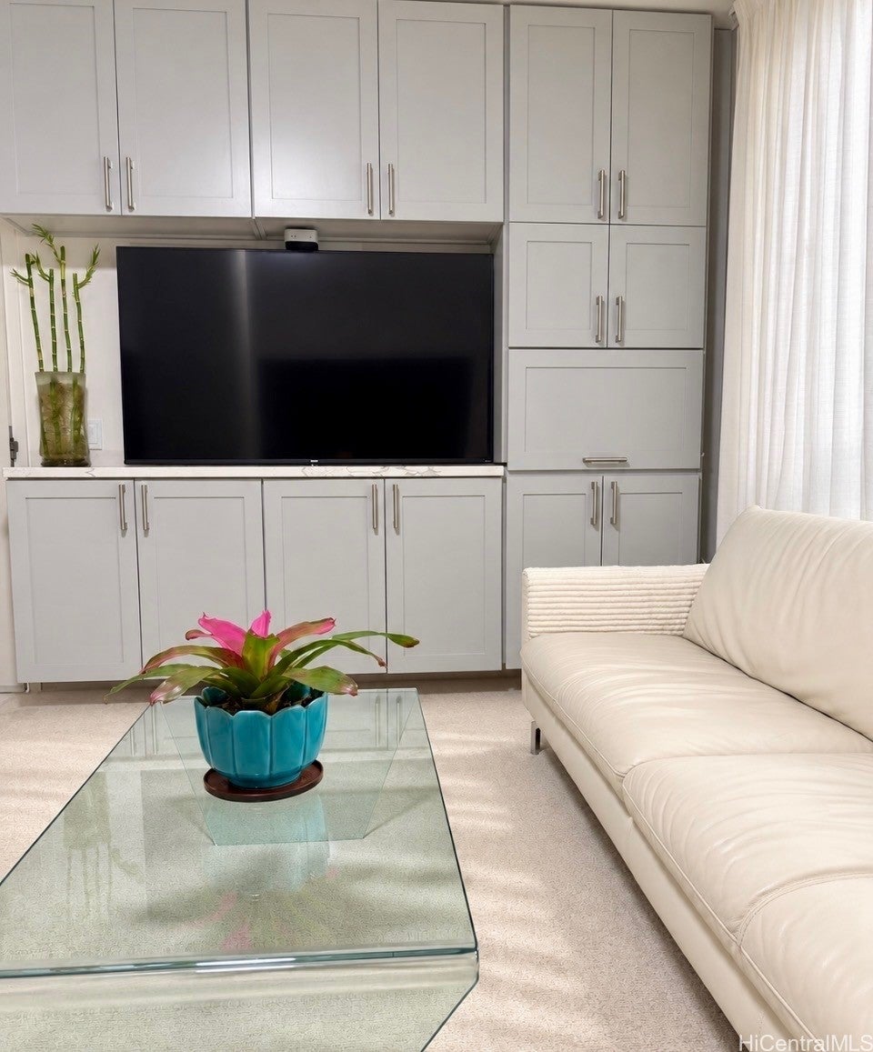1390 Kapiolani Boulevard 1001