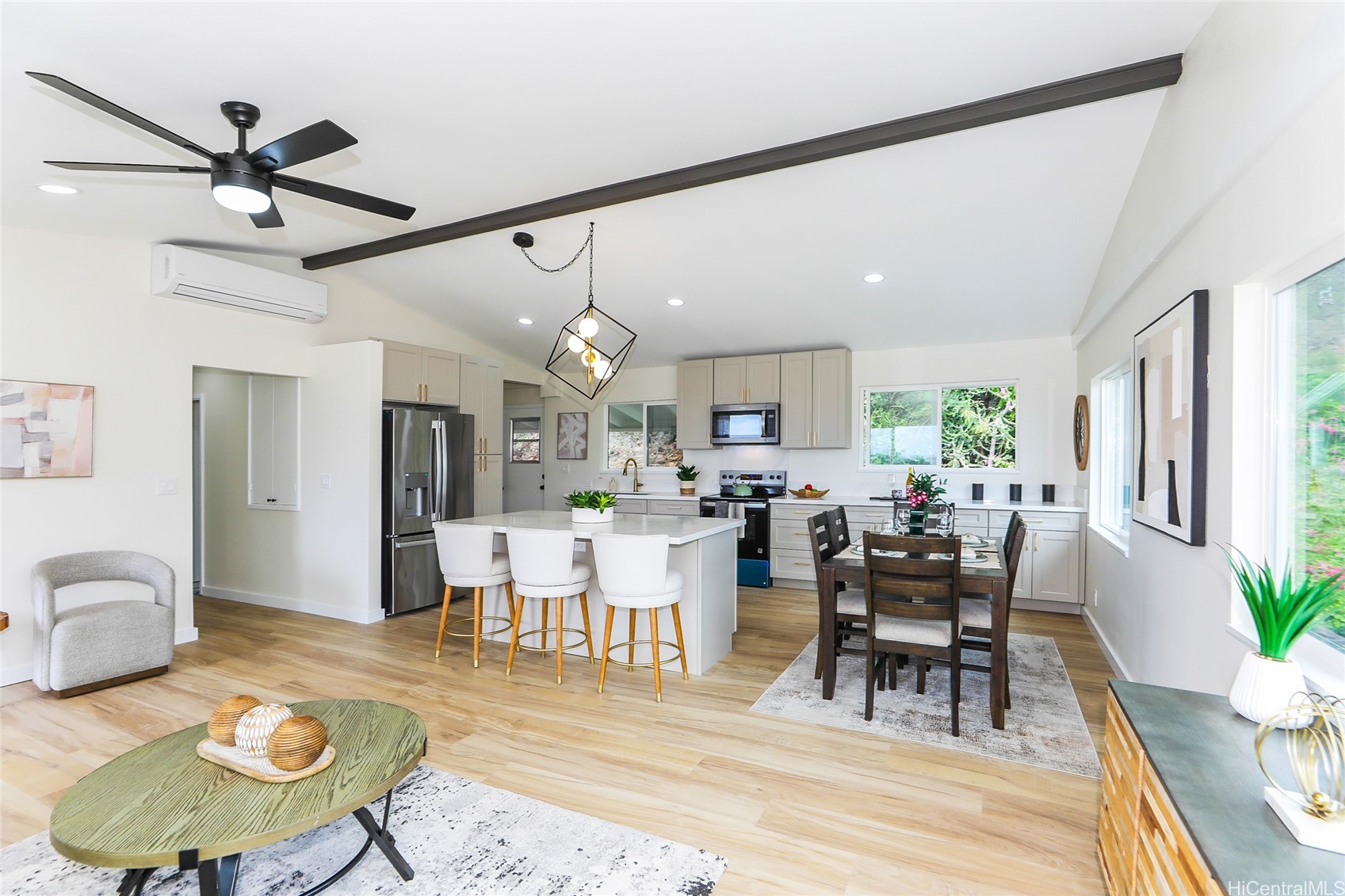 3782 Claudine Street