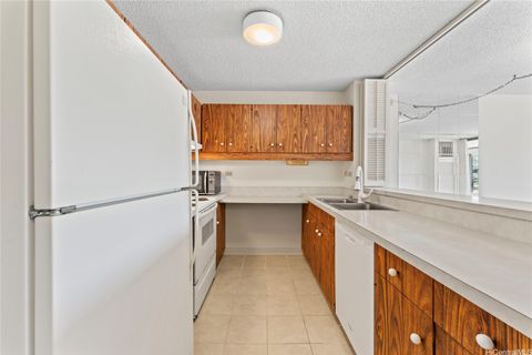 1717 Mott Smith Drive 2212 Honolulu HI 96822