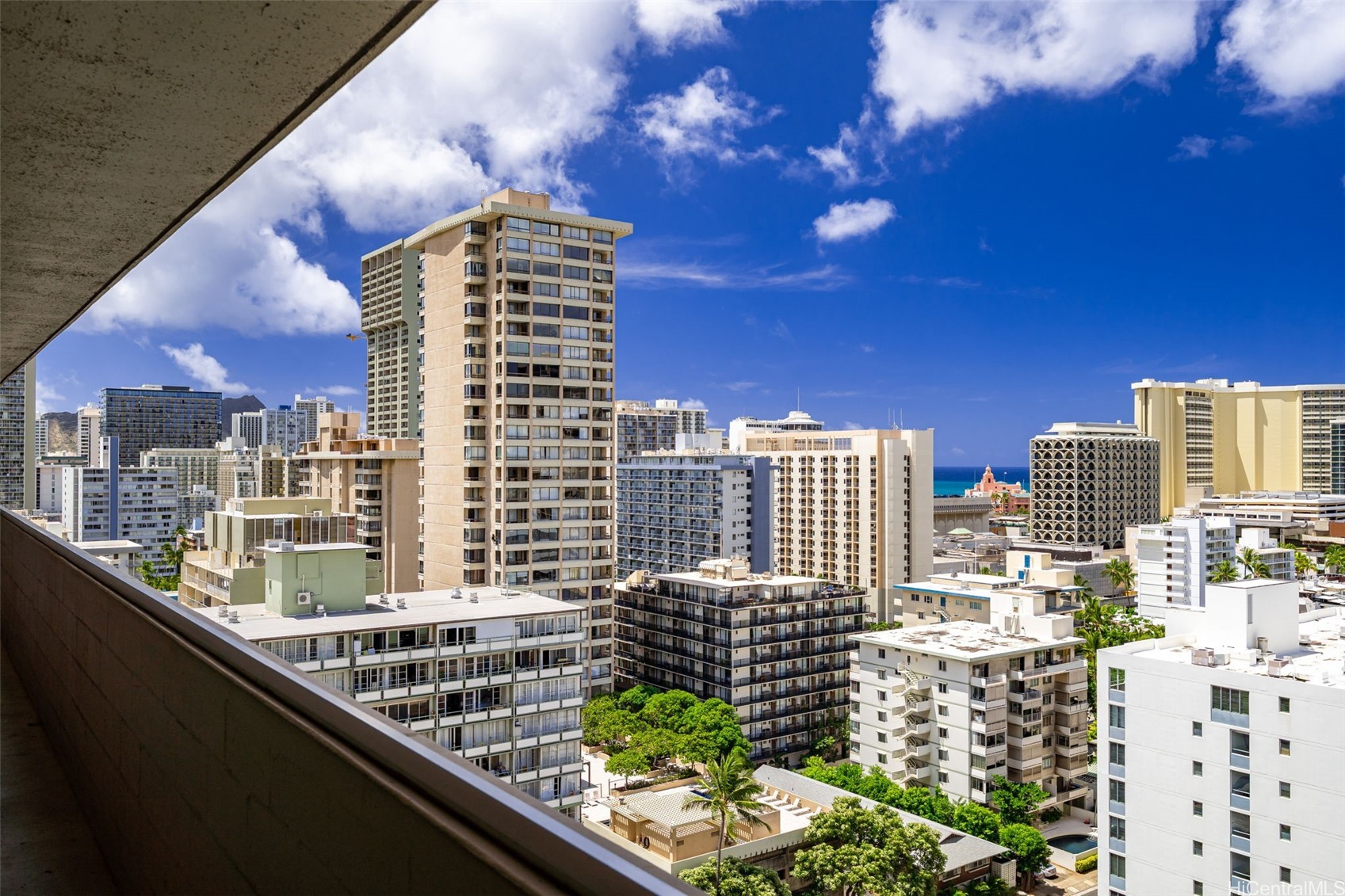 2121 Ala Wai Boulevard 1902