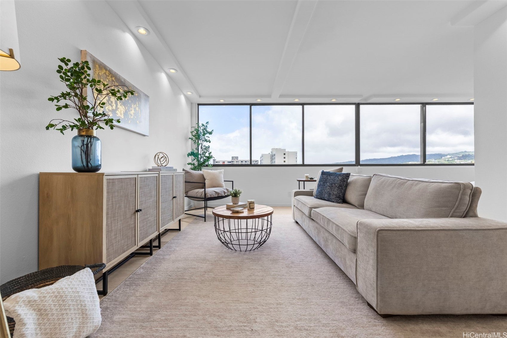 55 S Kukui Street D2613