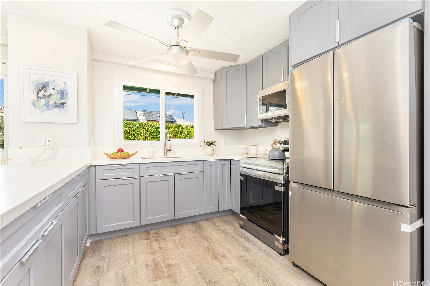 407 Keaniani Street B