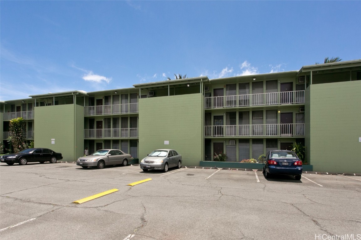 Banyan Gardens Condominium